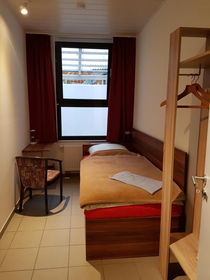 גוך Hostel Gaestehaus Zum Padre מראה חיצוני תמונה